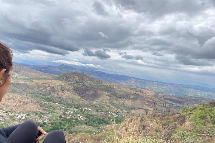 Hiking in Guadalajara and a fabulous panoramic brunch “El Diente"
