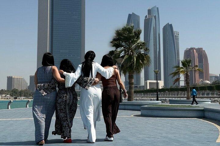 Private Full Day Abu Dhabi City Tour with 24-karat Gold Coffee