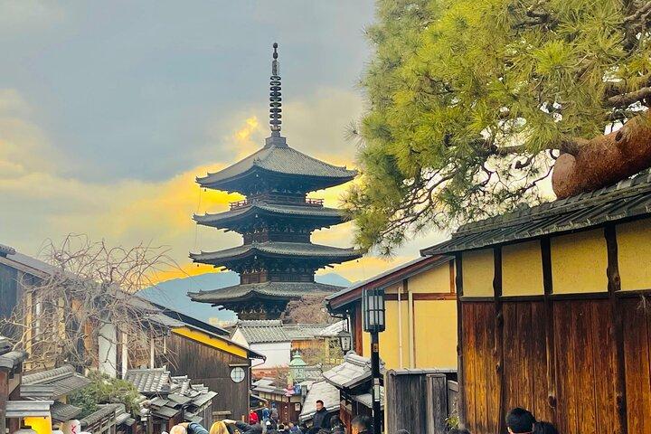 Kyoto Highlights with English Speaking Driver and Guide
