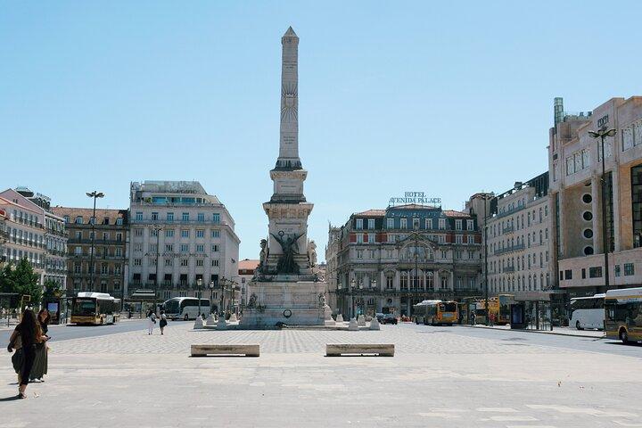 Lisbon Old Town Walking Tour History Culture and Taste 3H