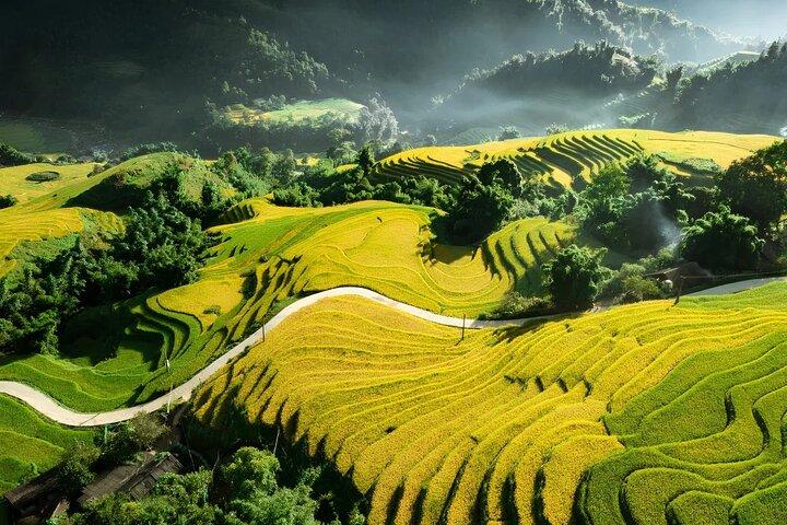 3 Days and 2 Nights Sapa Trekking from Hanoi