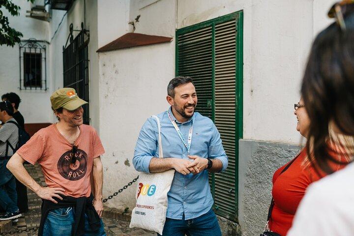 Seville Jewish Quarter Small-Group Walking Tour: History & Gems