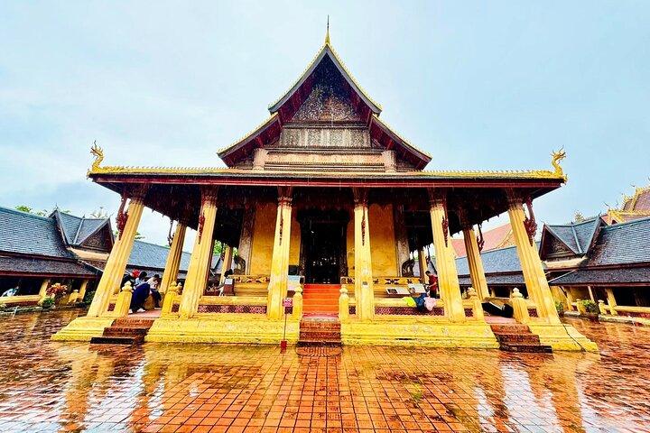 Laos Highlights 4 Day Journey from Vientiane to Luang Prabang