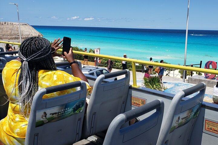 Cancun Guided Bus City Tour with visit to mayan ruins