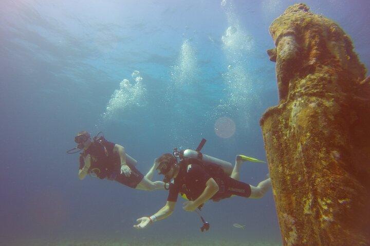 Scuba Dive at Musa Cancun for Certified Divers