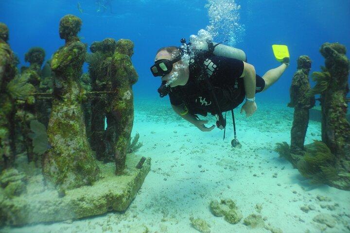Scuba Dive at Musa Cancun for Certified Divers