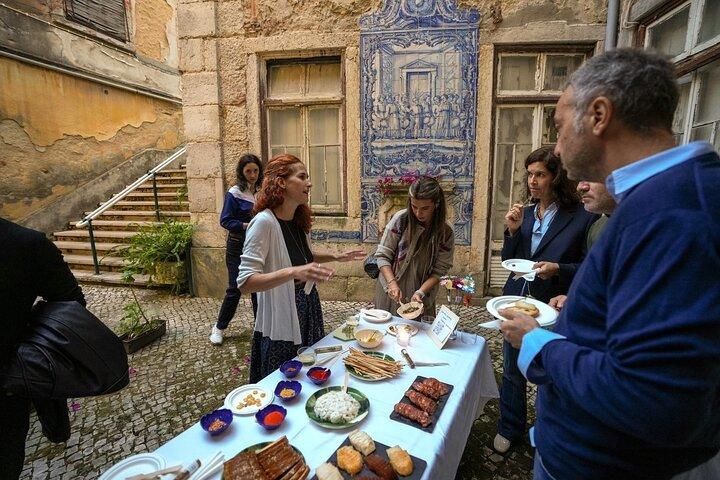 Large Group Lisbon Cooking Class or Dining Experience with Defne