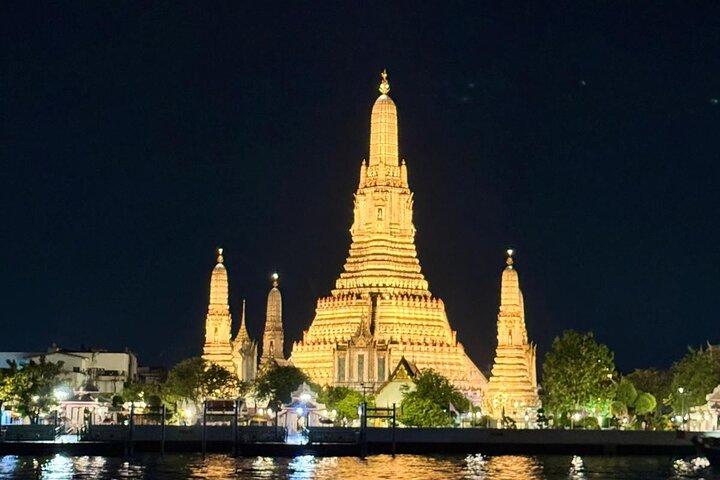 Bangkok Adventure: Chinatown, Michelin Food, and Temples