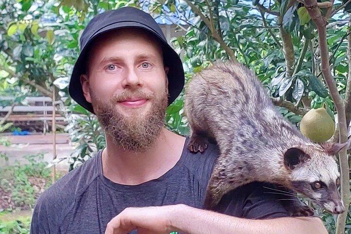 Mekong Delta 2-Day Tour: Floating Markets, Biking, Amazing Tour