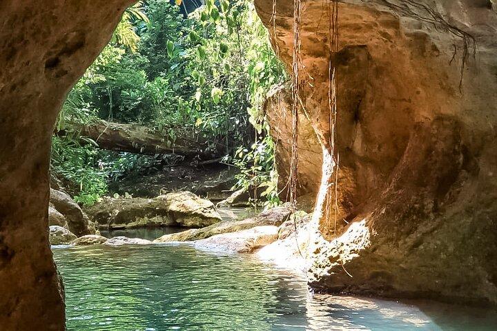 ATM Cave Tour from San Ignacio Actun Tunichil Muknal