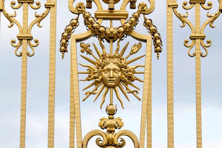 Versailles Palace and Gardens Private Experience