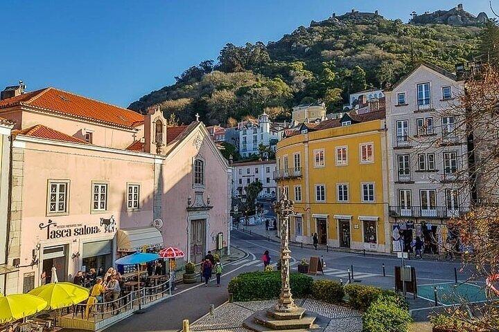 Sintra, Pena Palace & Cascais Small-Group Day Trip from Lisbon