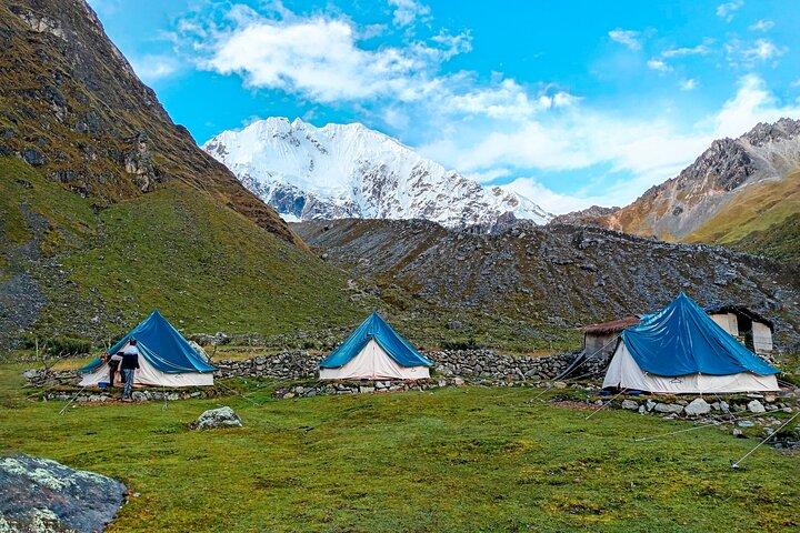4-Day Salkantay Trek to Machu Picchu with Vistadome Train