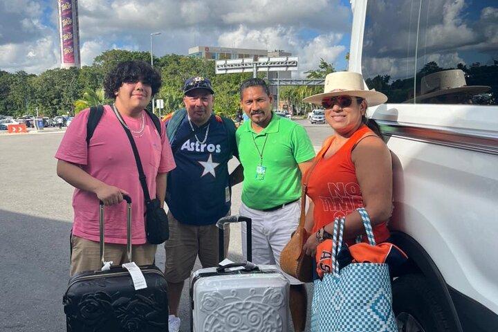 Private Arrival Cancun Airport Transfer to Costa Mujeres Resorts