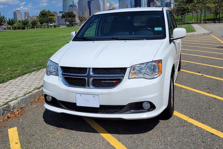 Manhattan Cruise Terminal to LGA Airport XL Mini Van