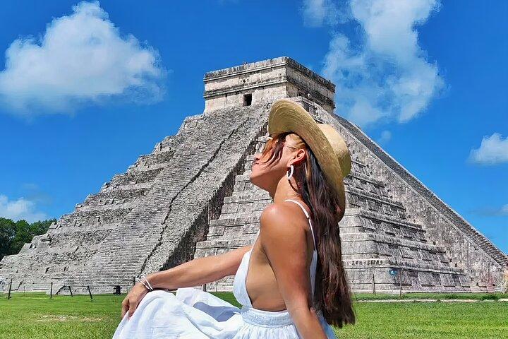 Full Day Chichen Itza, Cenote and Valladolid Tour, from Cancun