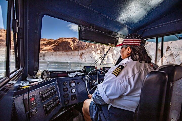 Glen Canyon's Scenic Dam Cruise