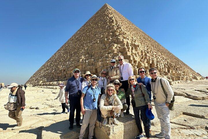 Private Pyramids and Sphinx Tour with Inside Pyramid Entry Fees