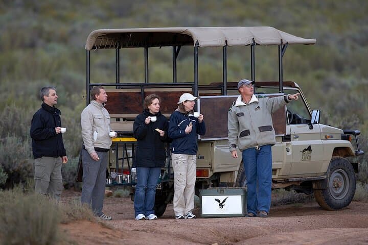 Cape Town Day Safari – Aquila Game Reserve with Lunch & Park Fees