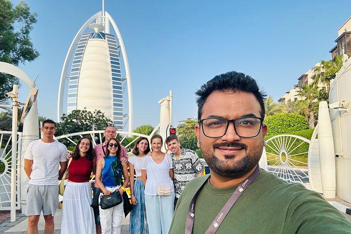 Dubai Layover City Tour with Private Airport Transfers