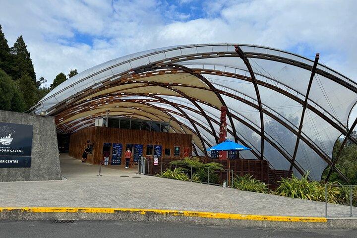 Private Waitomo Caves Tour - Auckland Tour House