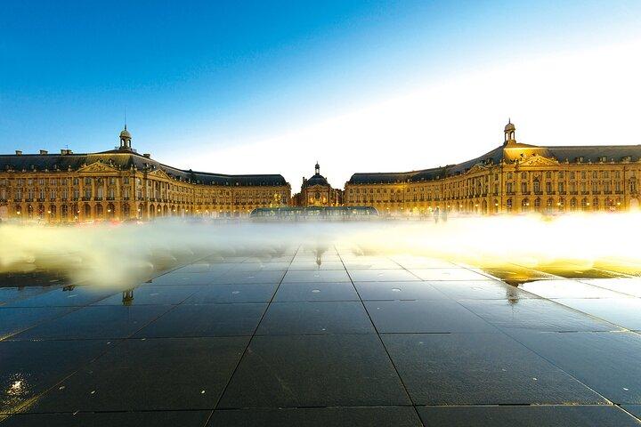 7 Day French and Spanish Flavors Loop Tour from Paris