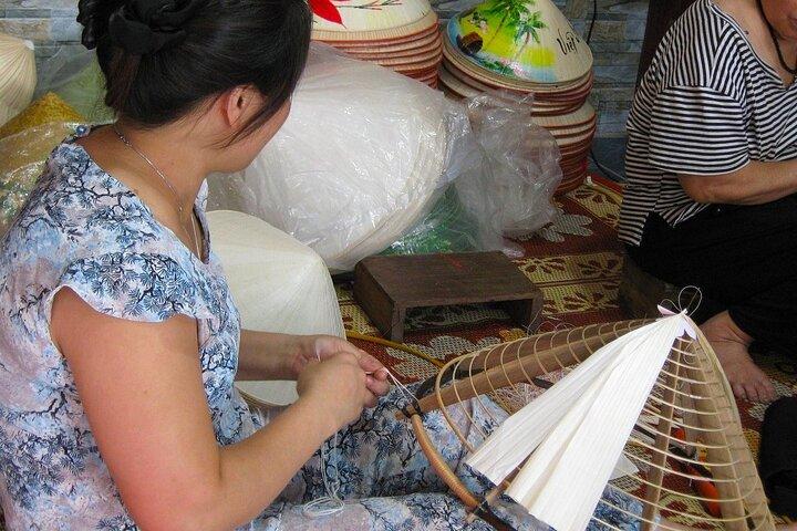 Hanoi Craft Villages Tour: Incense, Conical Hats & Lacquer Art