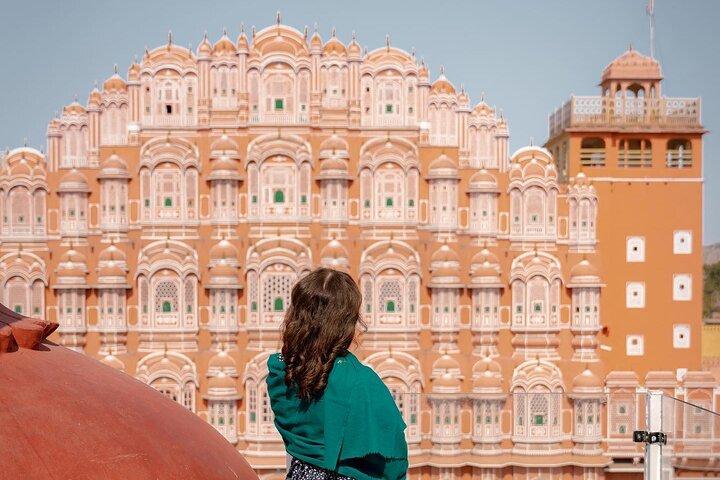 Full-Day Jaipur Tour with Guide and Private Car