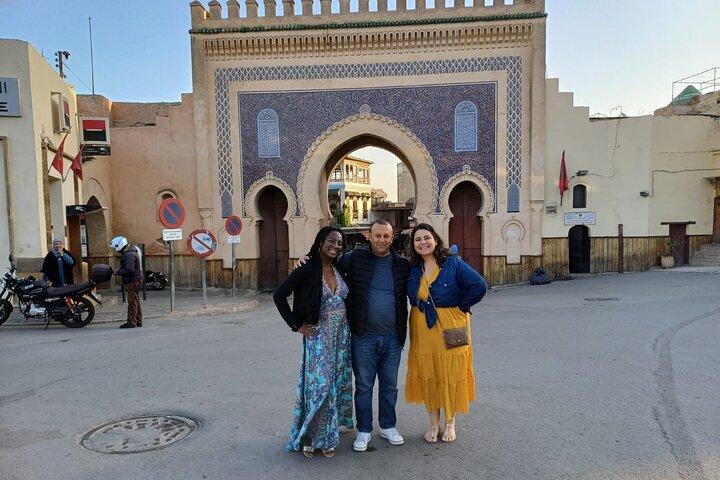 Fes Medina Full Day Guided Tour and Ramparts by Private Car