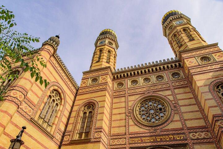 Skip-the-Line Dohány Street Synagogue Private Tour Budapest