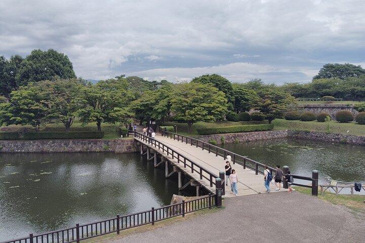 Hakodate: Goryokaku Star Fort & Tower Guided History Tour