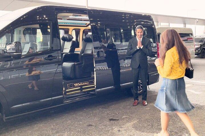 Luxury Chauffeured Van Charter - Bangkok