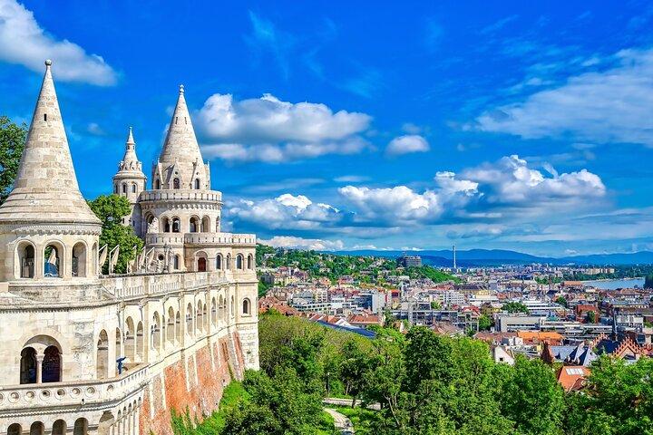 Budapest Fisherman's Bastion and St Stephen's Basilica Tour