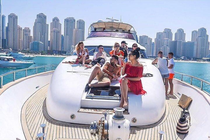 Private Yacht tour Dubai, Swimming, Burj Ul Arab, Royal the Palm