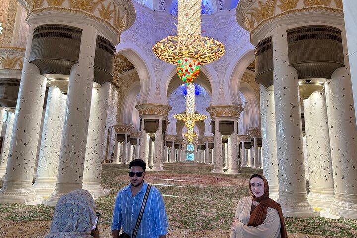Sheikh Zayed Grand Mosque Abu Dhabi Private Tour From Dubai