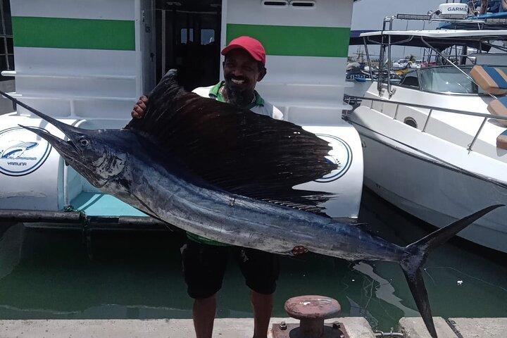 Mirissa Fishing GT, Tuna, Sail Fish by Speedboat with Local Guide