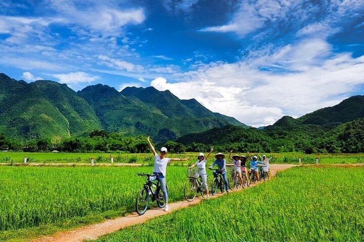 Mai Chau Escape Cycling Adventure and Handicraft Workshop