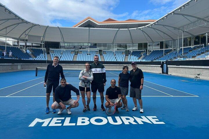 Melbourne Sports Walking Tour