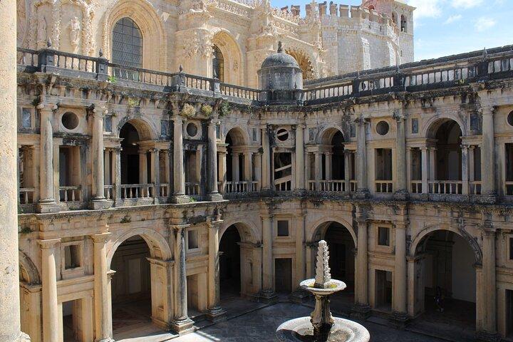 Lisbon: Knights Templar Legacy and Tomar Tour