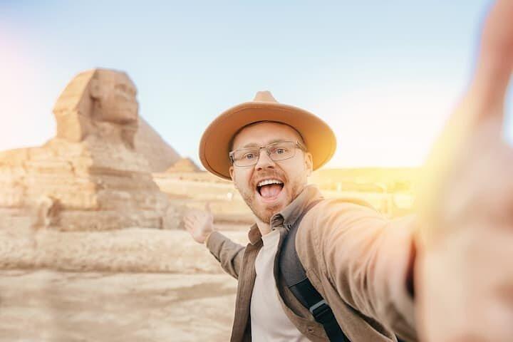 Cairo Day Private Tour to Pyramids, Sphinx and Museum with Lunch