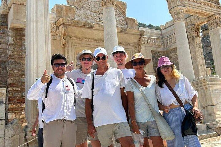 Private Ephesus and Pamukkale Day Tour from İzmir