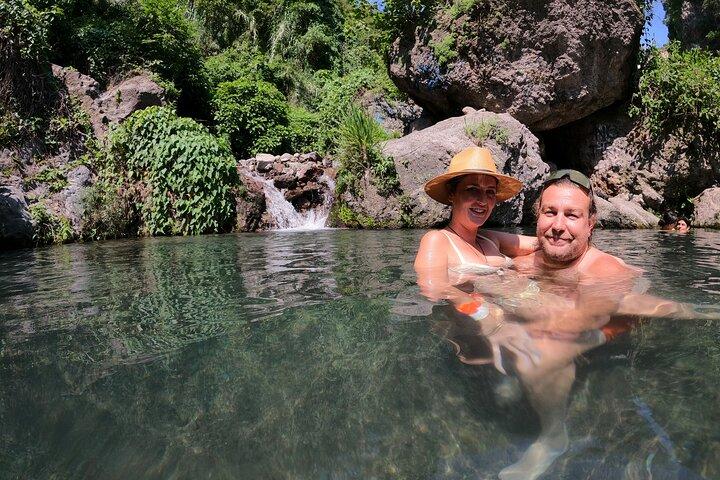 Hiking and hot springs of guadalajara.