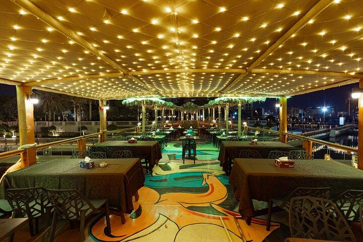 Dubai Creek Dhow Cruise With Buffet Dinner and Live Show