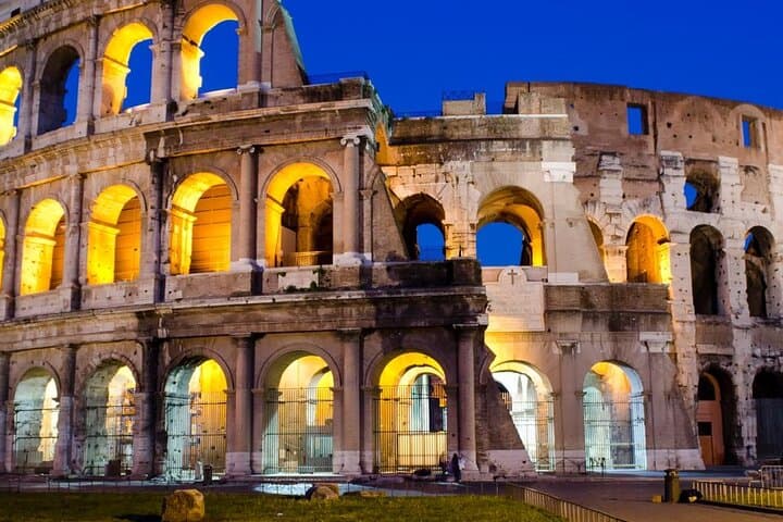 Colosseum Only Arena Floor Guided tour + Access Forum & Palatine