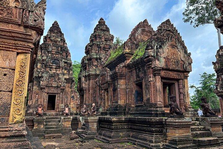 2 Days Exclusive Angkor Temple with Sunset and Sunrise Tour