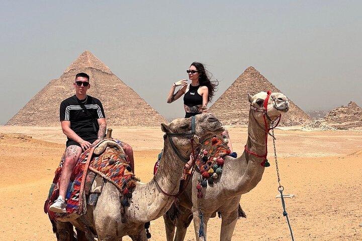 Half Day Tour Giza Pyramids& Great Sphinx with Private Tour Guide