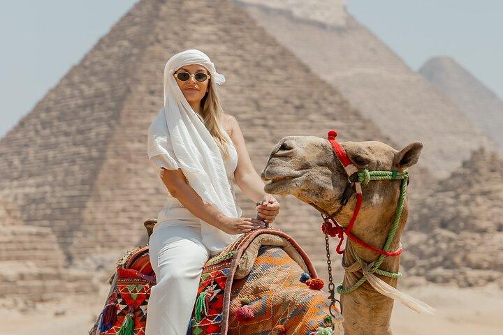 Half Day Tour Giza Pyramids& Great Sphinx with Private Tour Guide