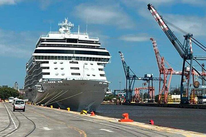 Port Transfers with English Speaking Driver