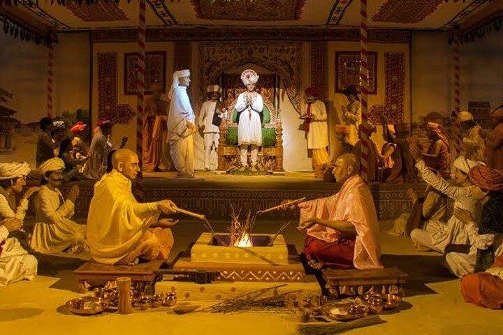 Akshardham Temple Evening tour light and musical fountain show