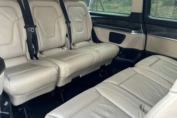 Private Transfer From Athens to Piraeus Port